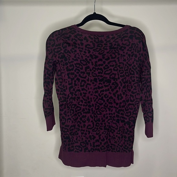 BANANA REPUBLIC SWEATER - Picture 2 of 5